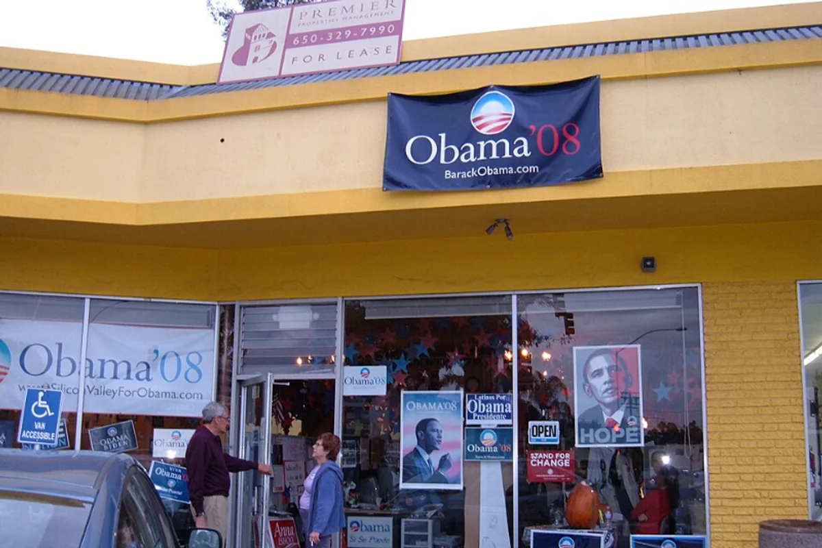 Obama 2008 campaign poster with HOPE and CHANGE set in Gotham typeface